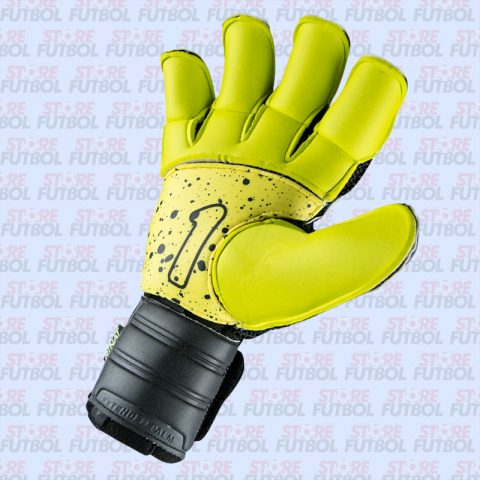 Rinat Uno Alpha semi pro en color negro detalle de la palma de la mano