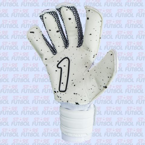 store-futbol-egotiko-quantum-turf-blanco-3 Rinat Egotiko Quantum Turf en color blanco detalle de la palma de la mano